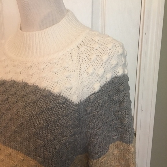 Calvin Klein pull on sweater sz L. Warm & comfy. Casual, cozy, old money. - Picture 3 of 9